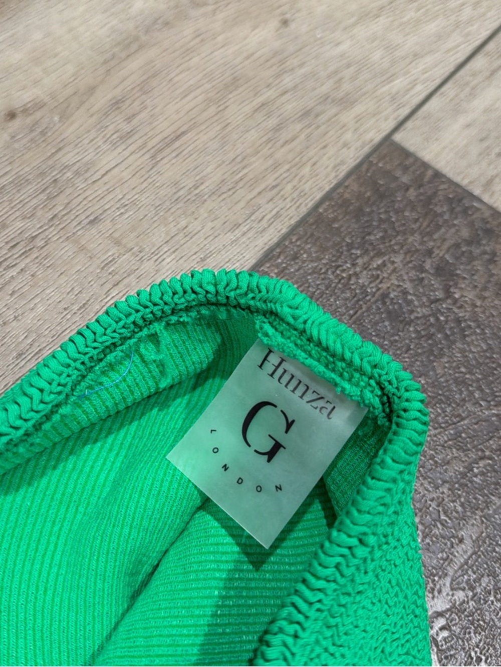 Hunza G Ursula one piece swimsuit in emerald green - Picture 5 of 7
